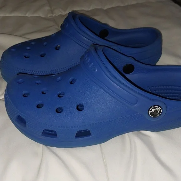 Royal Blue Crocs W 7 M 5 - Picture 3 of 7